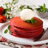 Red-velvet-pancakes