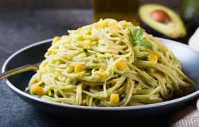 15-minute-Avocado-Spaghetti
